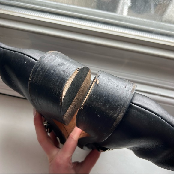 Givenchy Womens Chain Link Mid Heel Ankle Boots Black Leather Size - Picture 4 of 7